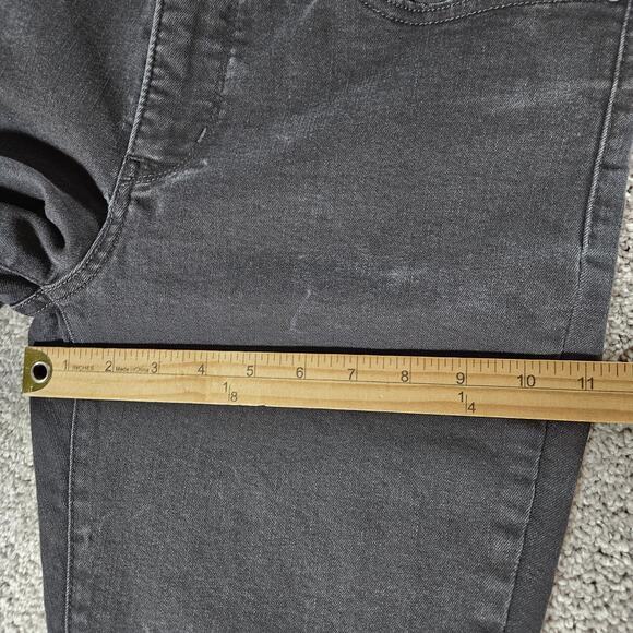 Levis 312 Shaping Slim Jeans Womens 31 Black Stretch Normcore Minimalist - Picture 10 of 14